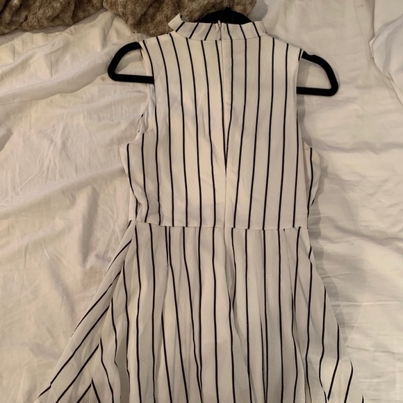 LF White and Black Striped Romper - Picture 2 of 4